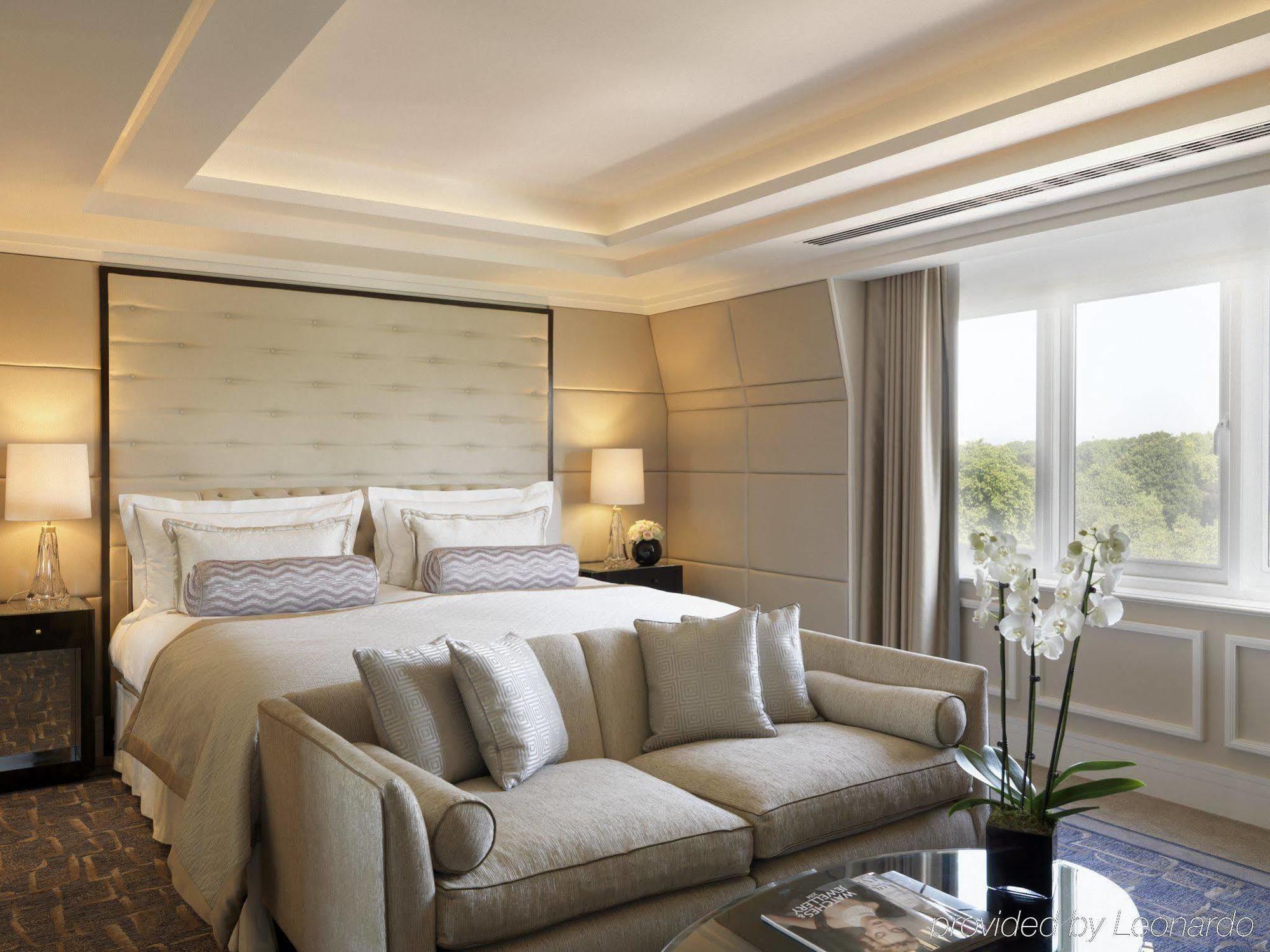 The Wellesley, A Luxury Collection Hotel, Knightsbridge, Лондон Экстерьер фото